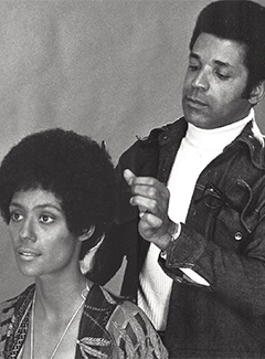 Harold Melvin styling hair